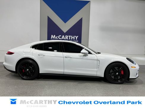 Used 2018 Porsche Panamera Turbo AWD/4WD image 4