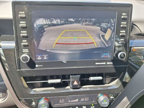 Used 2024 Toyota Camry XSE FWD image 16