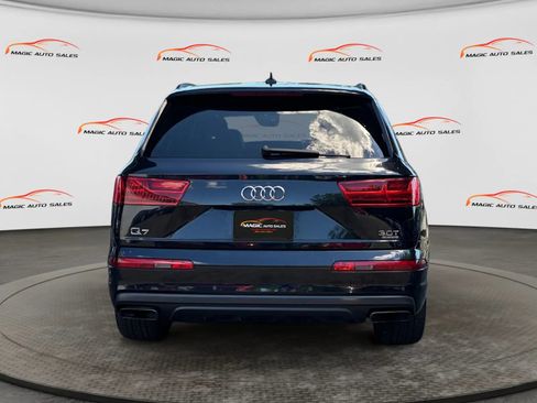 Used 2017 Audi Q7 3.0T Prestige AWD/4WD image 7