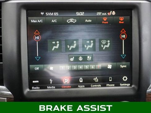 Used 2018 RAM 1500 Laramie image 17