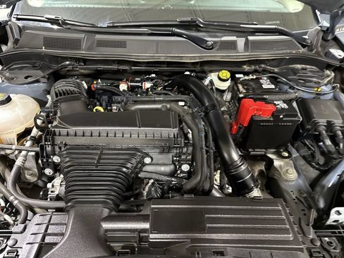 Used 2023 Lincoln Corsair FWD w/ Equipment Group 101A image 25