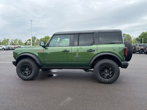 Used 2025 Ford Bronco Badlands AWD/4WD image 14