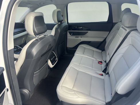 New 2026 Lincoln Nautilus Premier w/ Equipment Group 102A image 9