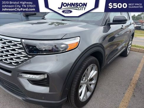 Used 2023 Ford Explorer Platinum w/ Technology Package AWD/4WD image 5