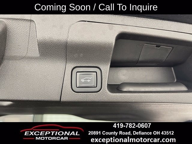 Used 2022 GMC Acadia SLE w/ Driver Convenience Package FWD image 48