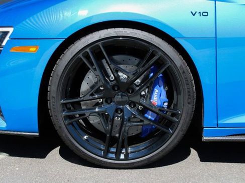 Used 2022 Audi R8 V10 performance w/ R8 Performance Design Package image 11