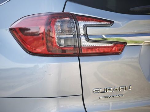 Used 2023 Subaru Ascent Touring image 4