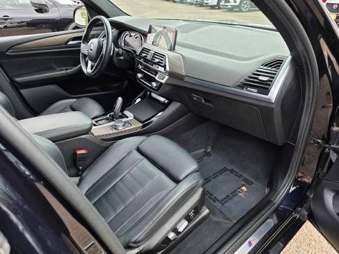 Used 2019 BMW X3 sDrive30i w/ M Sport Package RWD image 9