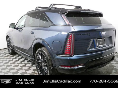 Used 2026 Cadillac Escalade IQ Sport 1 w/ LPO, ONYX Package AWD/4WD image 28