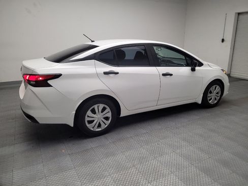 Used 2020 Nissan Versa S image 10