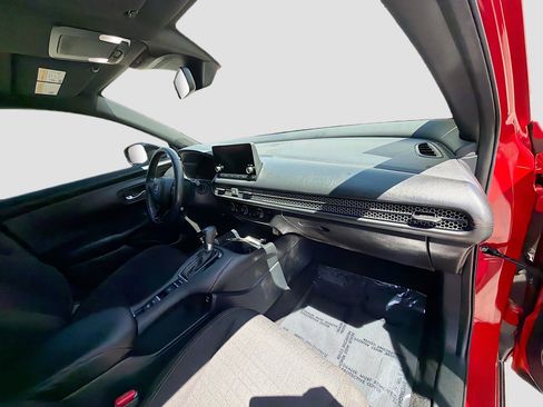 Certified 2024 Honda HR-V Sport image 31
