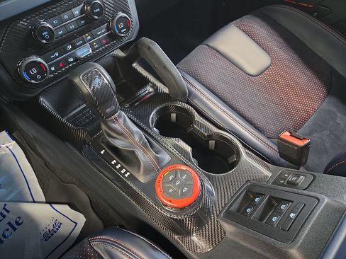 Used 2024 Ford Bronco Raptor w/ Interior Carbon Fiber Pack 6 AWD/4WD image 25