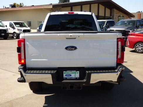 New 2026 Ford F350 Lariat image 17