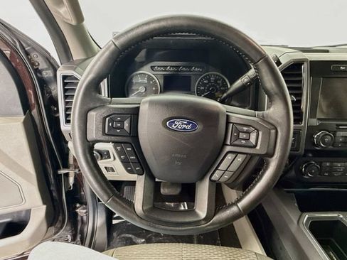 Used 2020 Ford F150 XLT w/ Equipment Group 302A Luxury AWD/4WD image 11