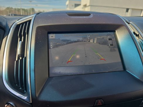 Used 2018 Ford Edge Titanium w/ Equipment Group 302A image 26