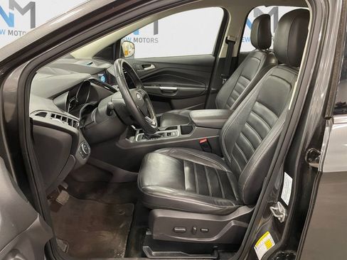 Used 2018 Ford Escape SEL image 9