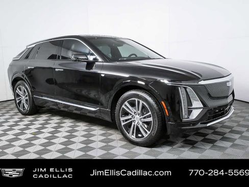 New 2026 Cadillac Lyriq Luxury image 1