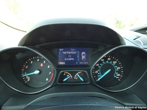 Used 2015 Ford Escape SE FWD image 21
