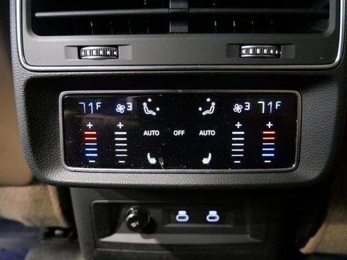 Used 2022 Audi Q7 3.0T Premium Plus image 33