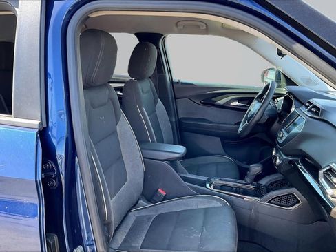 Used 2022 Chevrolet TrailBlazer LT image 7