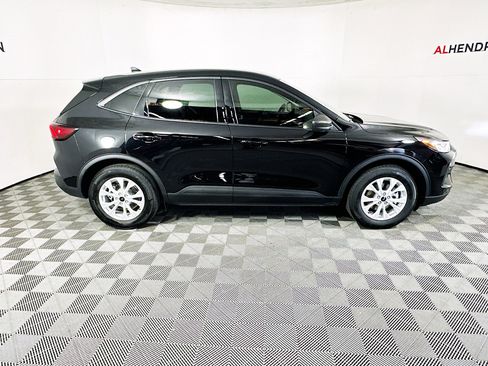 Used 2025 Ford Escape Active w/ Tech Pack #1 image 2