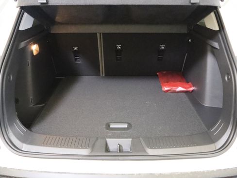 New 2026 Chevrolet Trax ACTIV w/ Sunroof Package FWD image 9