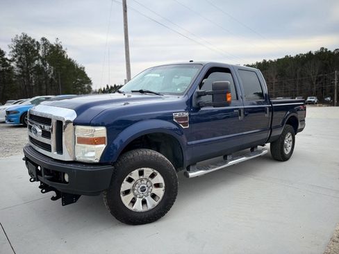Used 2008 Ford F250 Lariat image 1