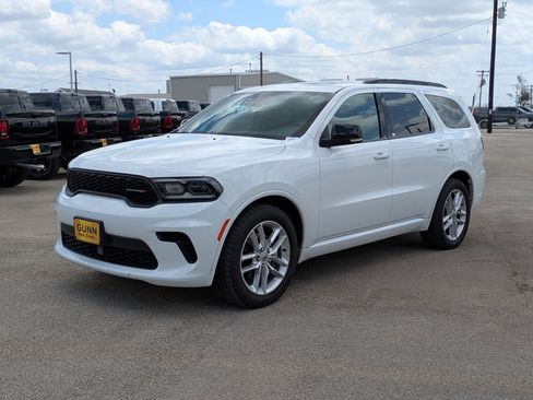 Used 2024 Dodge Durango GT image 7