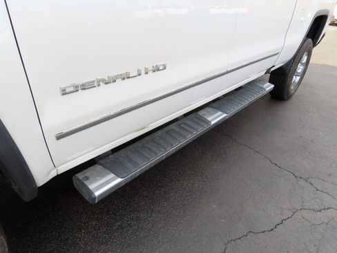 Used 2019 GMC Sierra 3500 Denali w/ Duramax Plus Package image 14