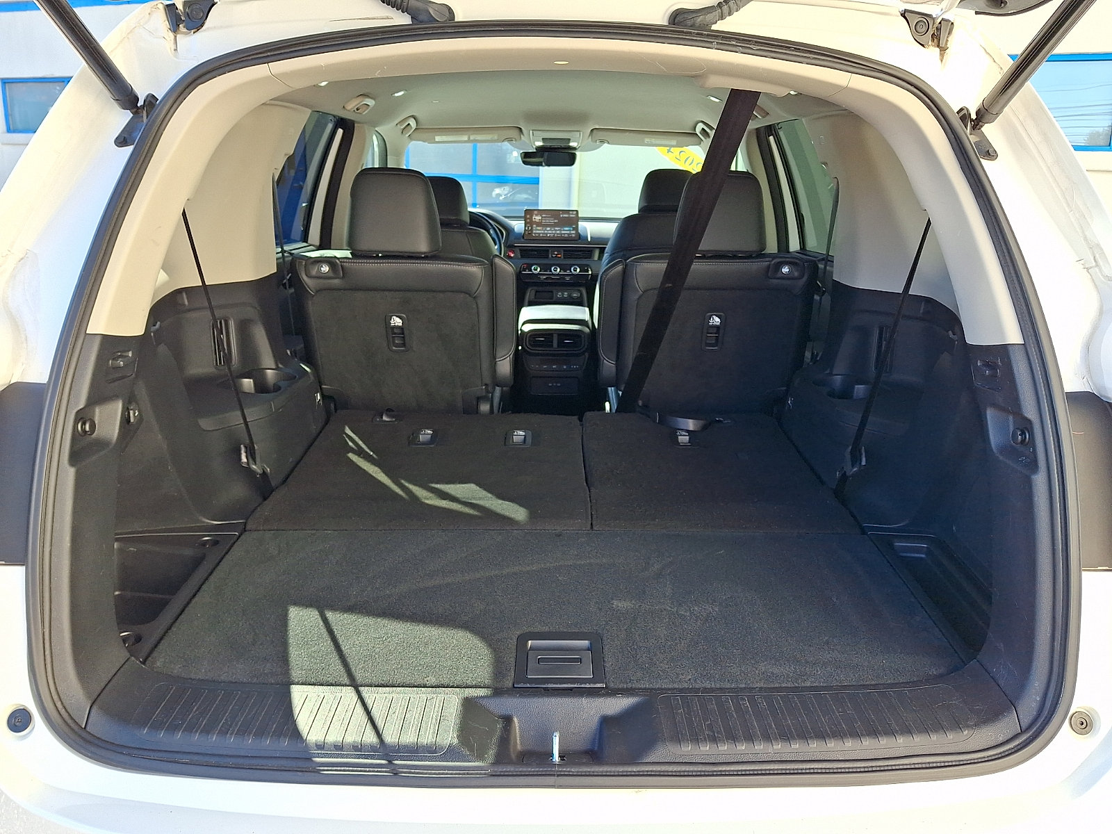 Used 2024 Honda Pilot EX-L image 29