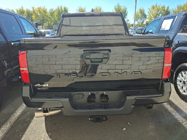 Used 2026 Toyota Tacoma SR5 AWD/4WD image 5