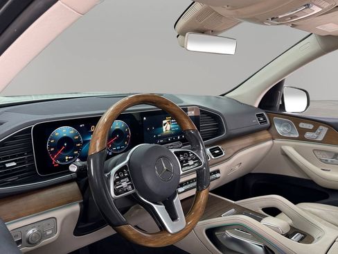 Used 2020 Mercedes-Benz GLS 450 4MATIC image 16