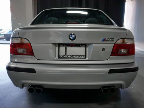 Used 2002 BMW M5 RWD image 16