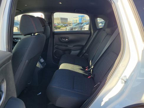 Certified 2026 Honda HR-V Sport image 11