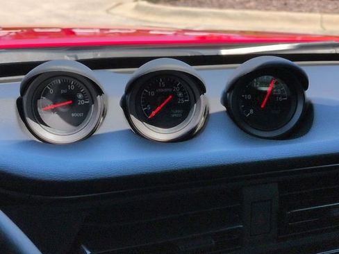 Used 2025 Nissan Z Sport w/ Floor Mat Package image 18