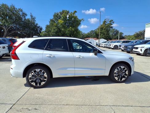New 2026 Volvo XC60 B5 Plus w/ Protection Package Premier image 8