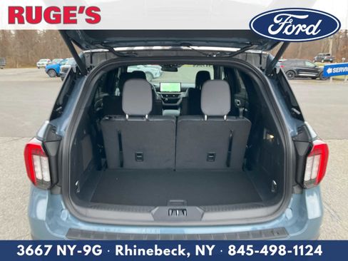 New 2026 Ford Explorer ST-Line w/ ST-Line Street Pack image 14