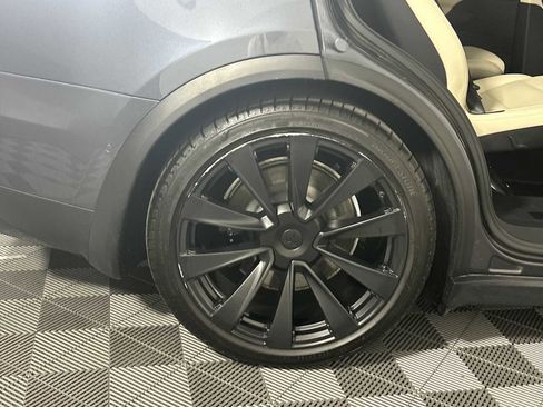 Used 2022 Tesla Model X AWD/4WD image 25