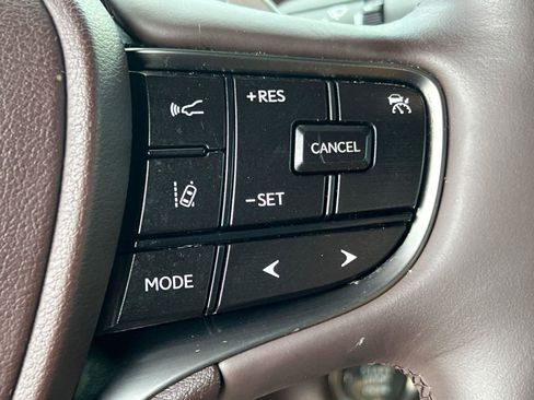 Used 2021 Lexus ES 350 w/ Premium Package image 27