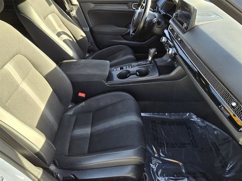 Used 2022 Honda Civic Sport image 17