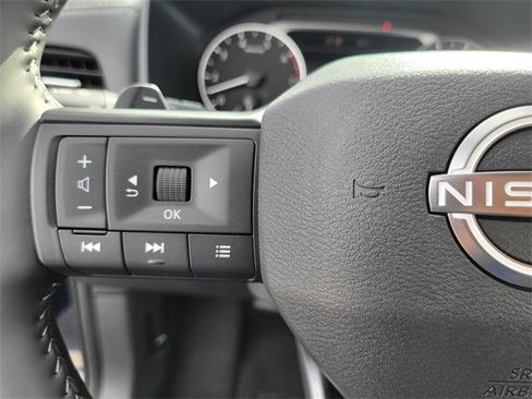 Used 2026 Nissan Rogue SV image 23