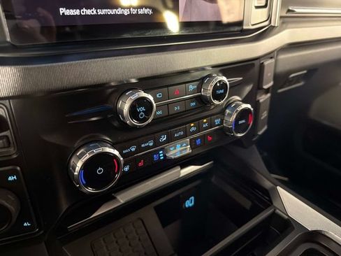 Used 2025 Ford F250 Platinum AWD/4WD image 44
