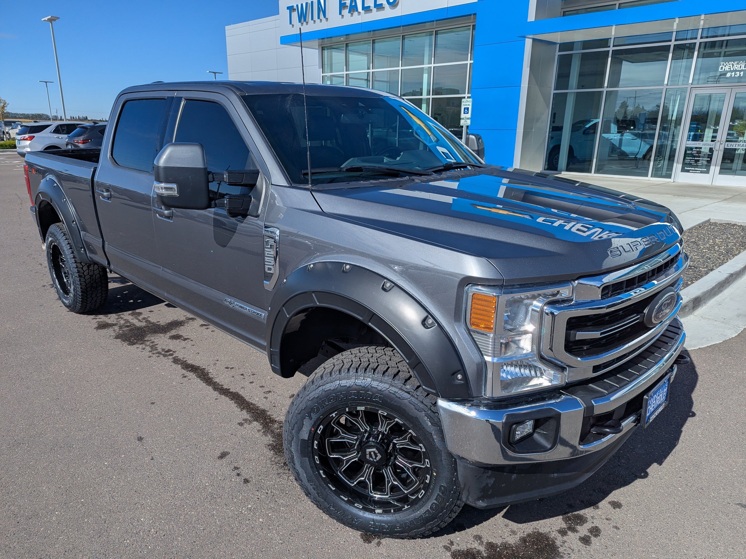 Used 2022 Ford F250 Lariat w/ Lariat Ultimate Package AWD/4WD image 4