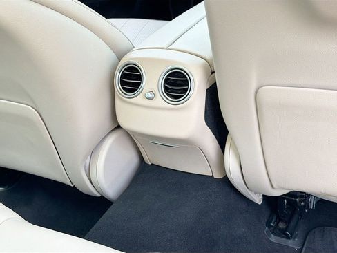 Used 2023 Mercedes-Benz E 350 4MATIC Sedan w/ Premium Package image 30