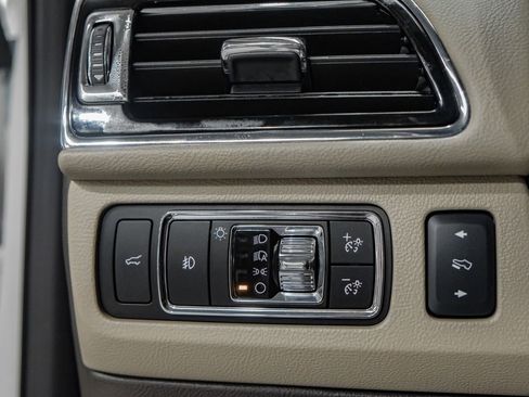 Used 2023 Lincoln Navigator L Reserve image 29