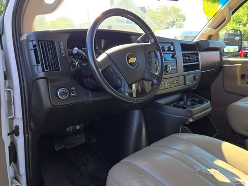Used 2021 Chevrolet Express 2500 w/ Safety Package RWD image 17