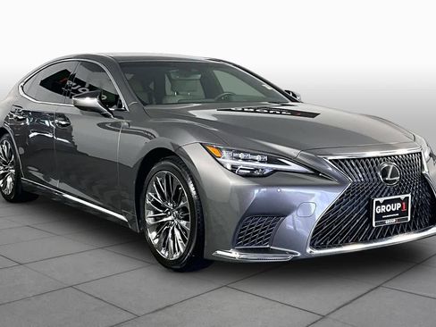 Used 2021 Lexus LS 500 w/ Interior Upgrade Package RWD image 3