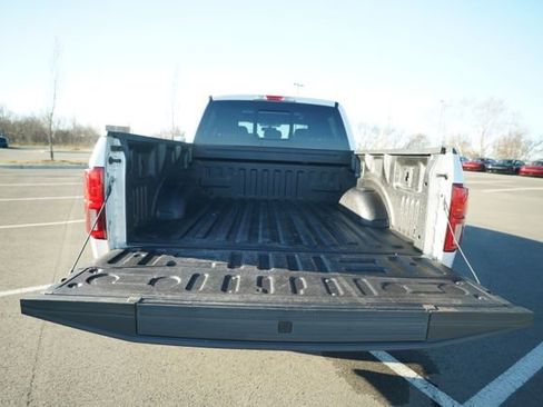 Used 2018 Ford F150 Lariat image 17