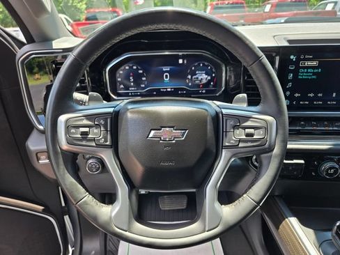 Used 2024 Chevrolet Silverado 1500 LT Trail Boss w/ LT Trail Boss Premium Package AWD/4WD image 34