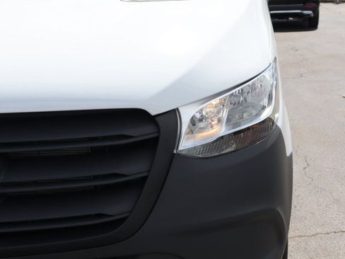 New 2025 Mercedes-Benz Sprinter 2500 image 11
